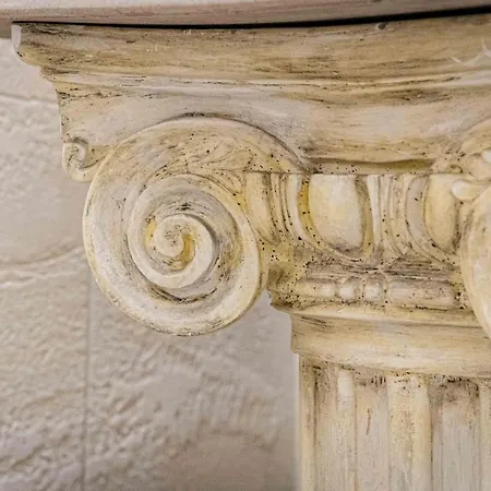 Lo Scoglio Dei Volsci Frühstückspension Nettuno